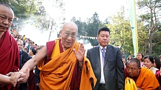 Tibet'in ruhani lideri Dalay Lama akciğer enfeksiyonu nedeniyle hastaneye kaldırıldı