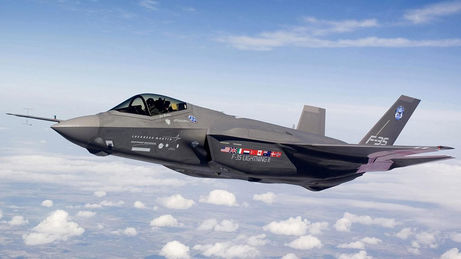 Erdoğan: F-35'lere ilişkin olumsuzluk yok bugün dördüncüyü teslim aldık