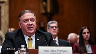 Πομπέο: «Αν η Τουρκία αποκτήσει S-400 δεν θα λάβει F-35»