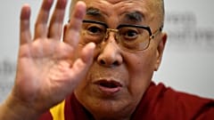 Le Dalaï Lama hospitalisé pour des douleurs à la poitrine, son état est stable