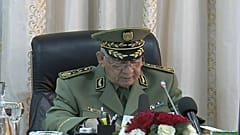رئيس الأركان الجزائري الفريق قايد صالح 
