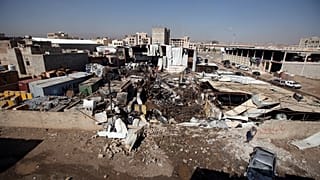صورة لوكالة رويترز عن الدمار الذي خلّفة قصف التحالف في صنعاء اليوم