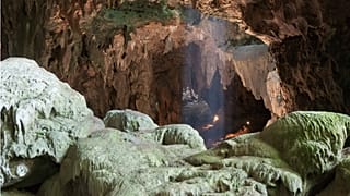 غار در فیلیپین