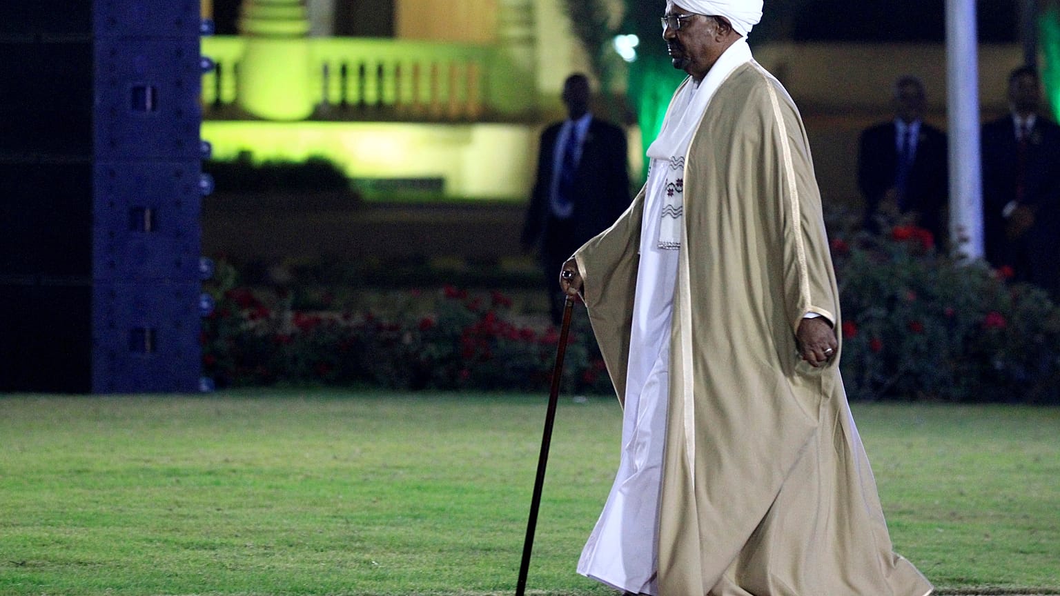الرئيس المعزول البشير 