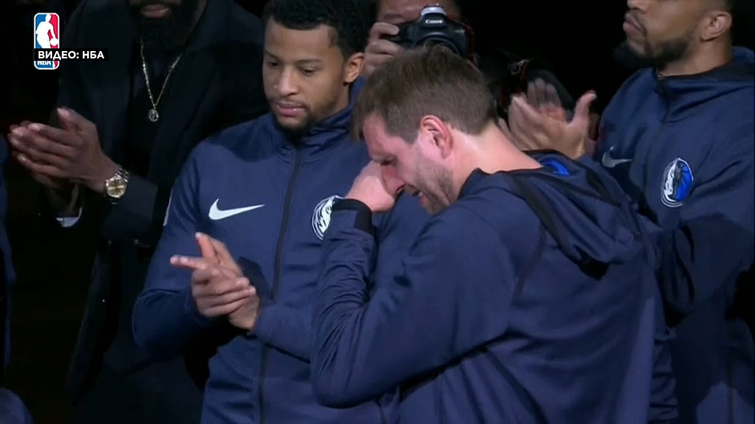 NBA: Nowitzki elbúcsúzott