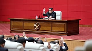 كيم جونغ أون، الزعيم الكوري الشمالي