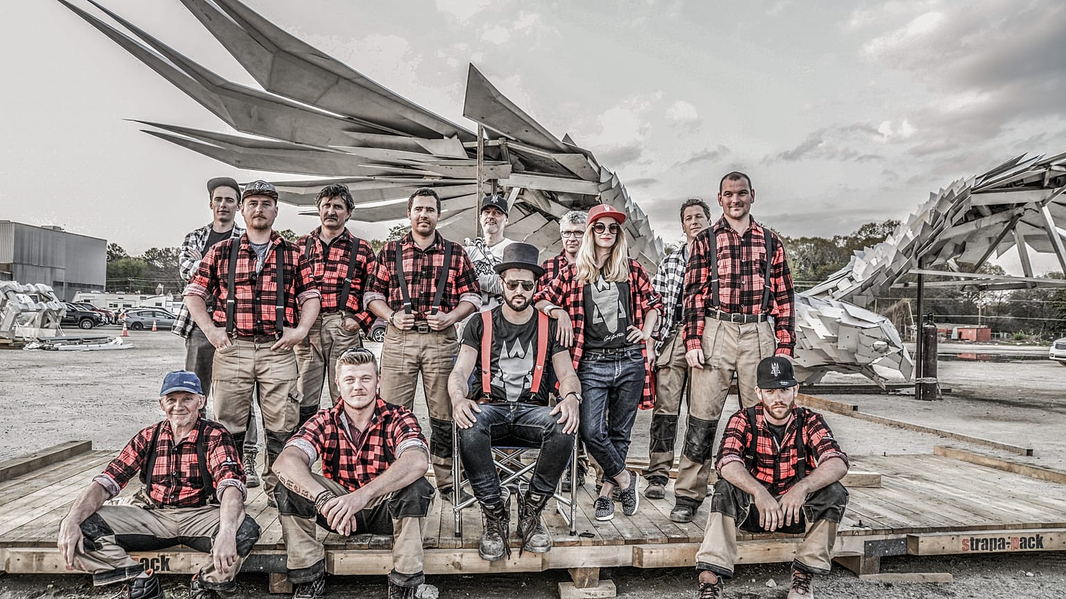 Gábor and his team building the Falcon in Atlanta