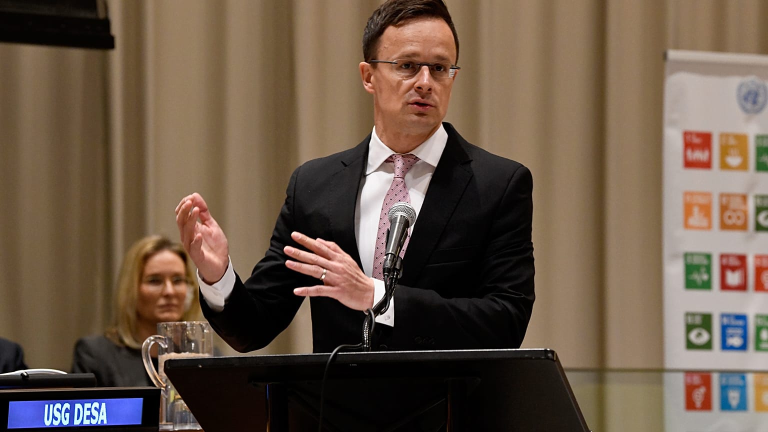 Szijjártó Péter felszólal az ECOSOC partnerségi fórumán 