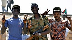 موج استعفای مقامات سودان؛ رئیس سازمان اطلاعات هم کناره‌گیری کرد