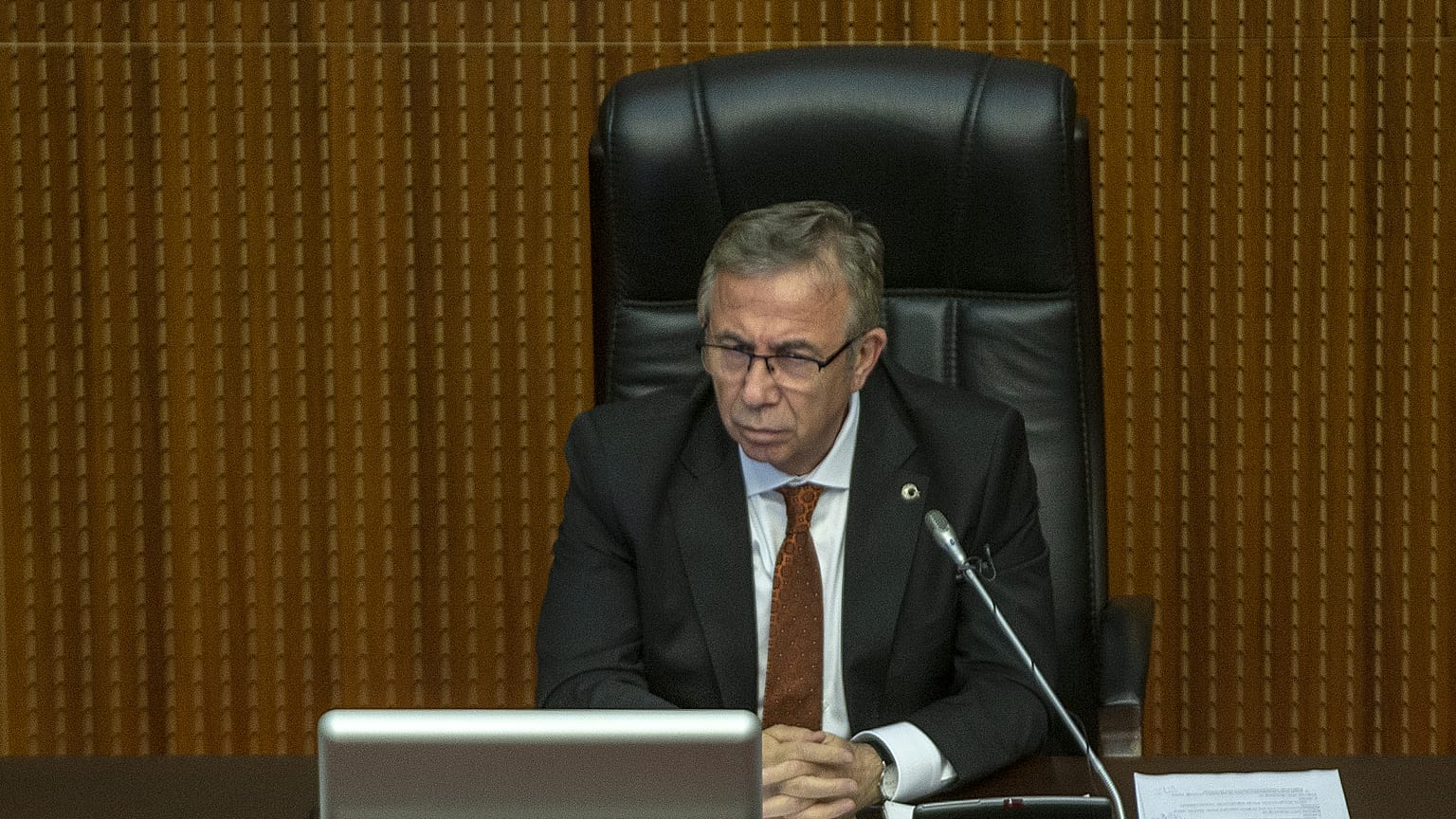 Mansur Yavaş ilk meclis toplantısı