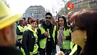 جيروم رودريغيز أحد أبرز قيادات "السترات الصفراء"