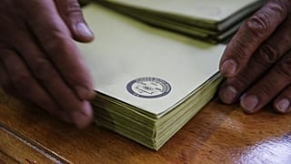 YSK'nın seçimleri iptal ettiği yerler nereler? 3 ilçede seçimler yenilecek