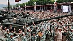 Maduro Venezuela'daki milis güçlere bir milyon kişi ilave edeceğini açıkladı