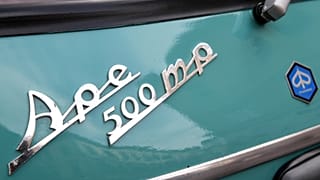A toszkánai Piaggio Ape találkozónál nincsen bájosabb