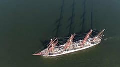 Эстония и Польша не пустили моряков из Крыма