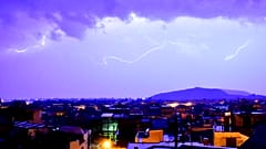 11.000 κεραυνοί την Δευτέρα στην Ελλάδα – 700 στην Αττική
