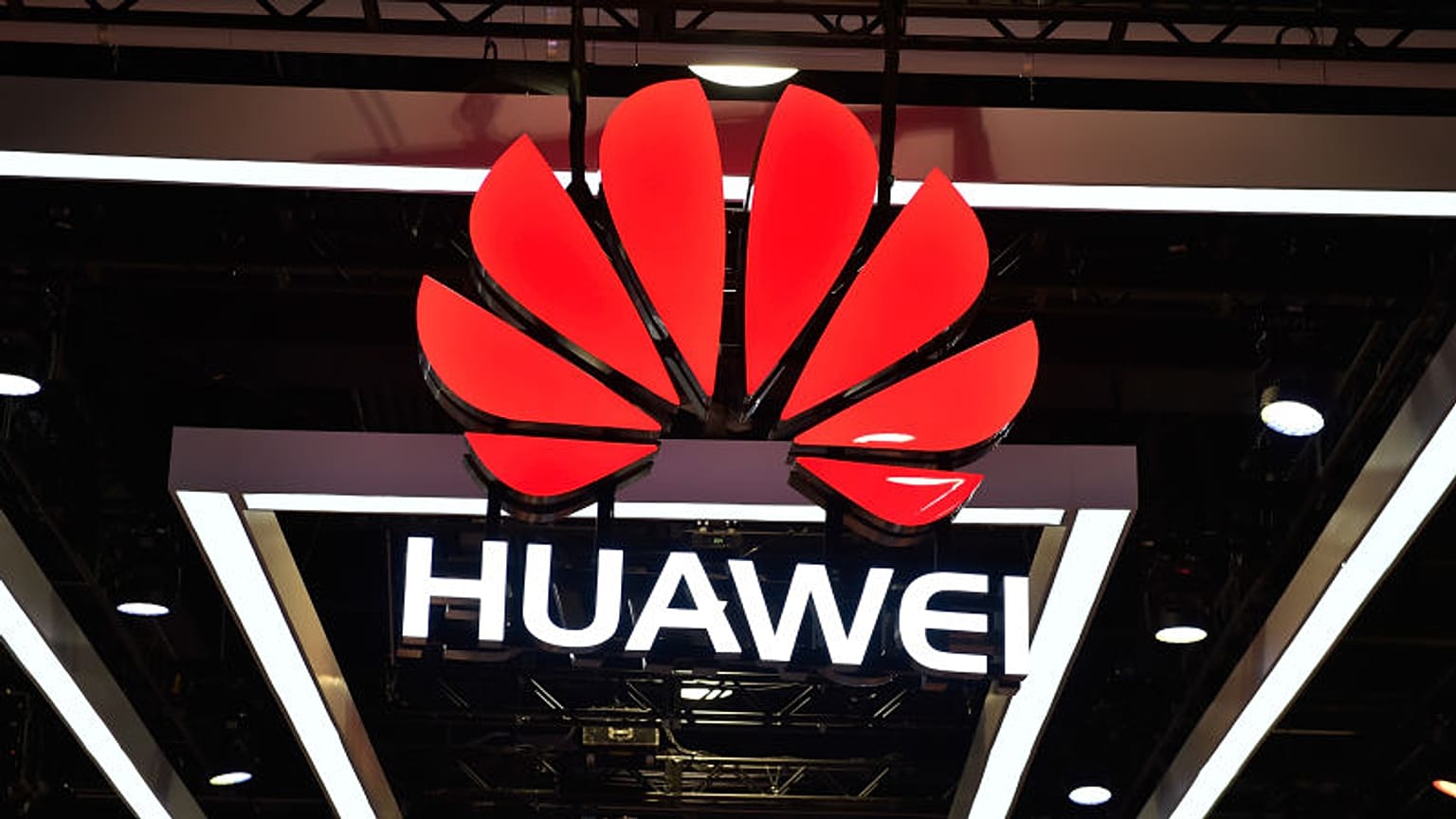 Belçika: Çinli teknoloji devi Huawei'nin cihazlarında casus yazılım bulamadık 