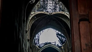Notre-Dame, a chi tocca davvero pagare il restauro?