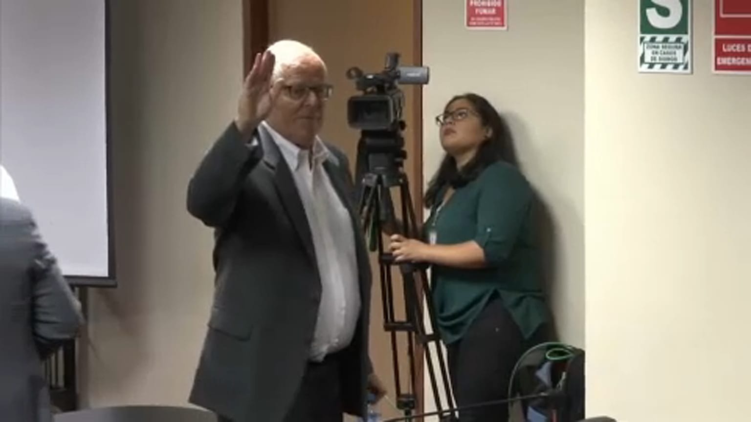 Pedro Pablo Kuczynski continuará detenido