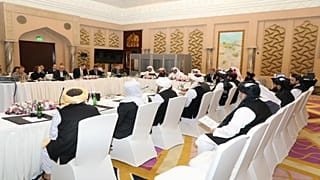 آیا حکومت افغانستان در روند صلح انتخابات را به گروگان گرفته است؟