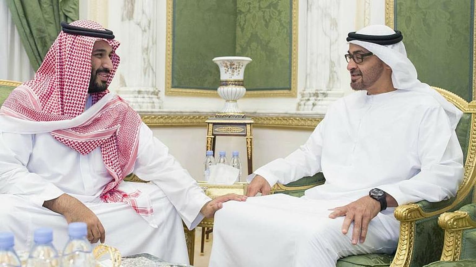وليي العهد السعودي محمد بن سلمان والإماراتي محمد بن زايد