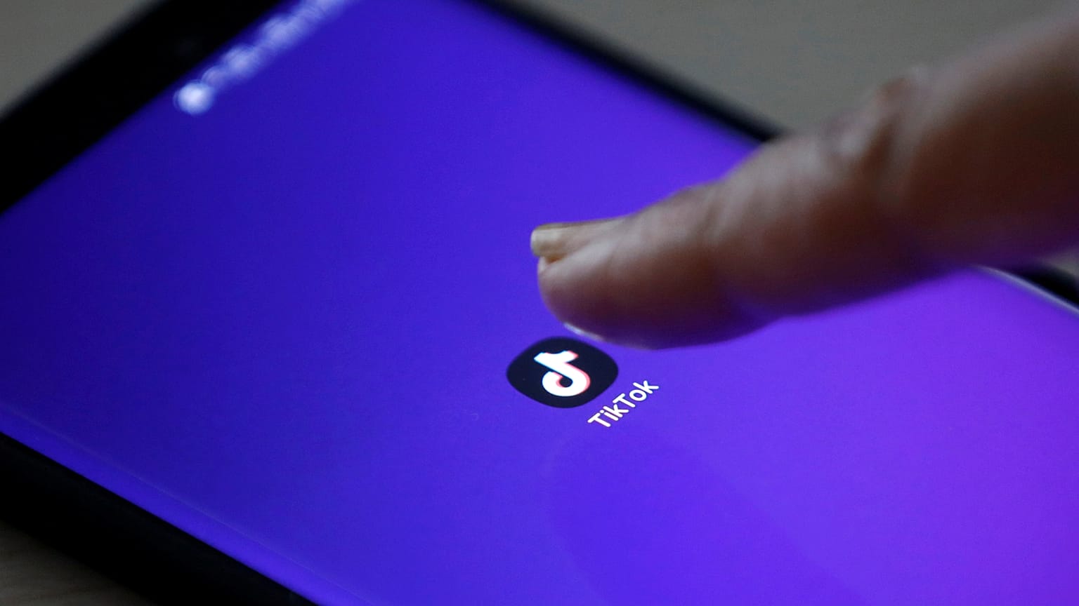 Google ve Apple, Tiktok'u Hindistan'daki kullanıcılara kapattı