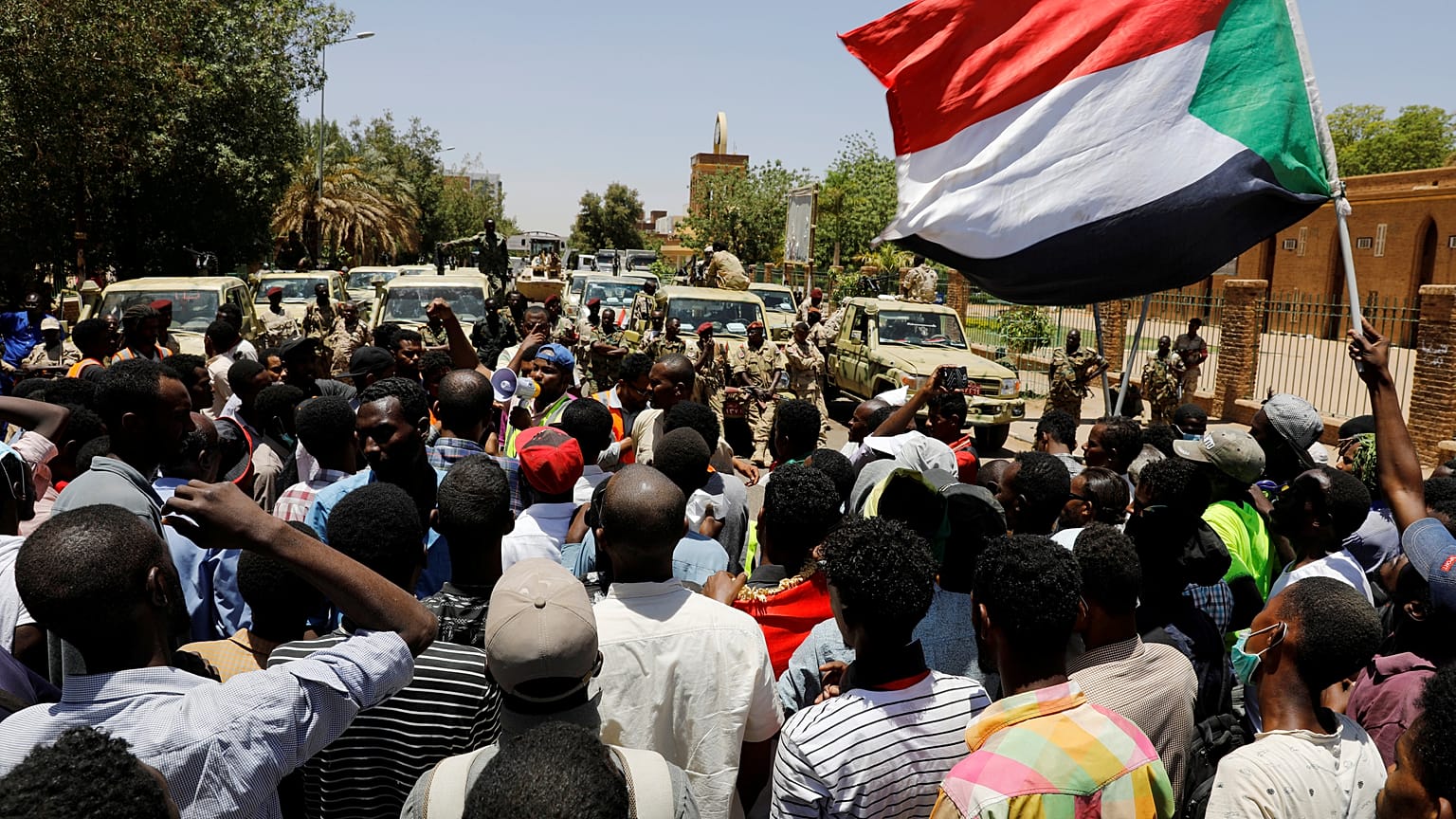 Sudan’da ordu Merkez Bankası’na şüpheli hesapların dondurulması talimatı verdi