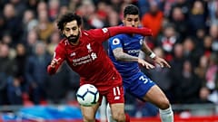 صلاح خلال مباراة فريقه ليفربول ضد تشيلسي