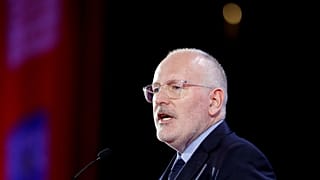 Timmermans defende salário mínimo em toda a UE
