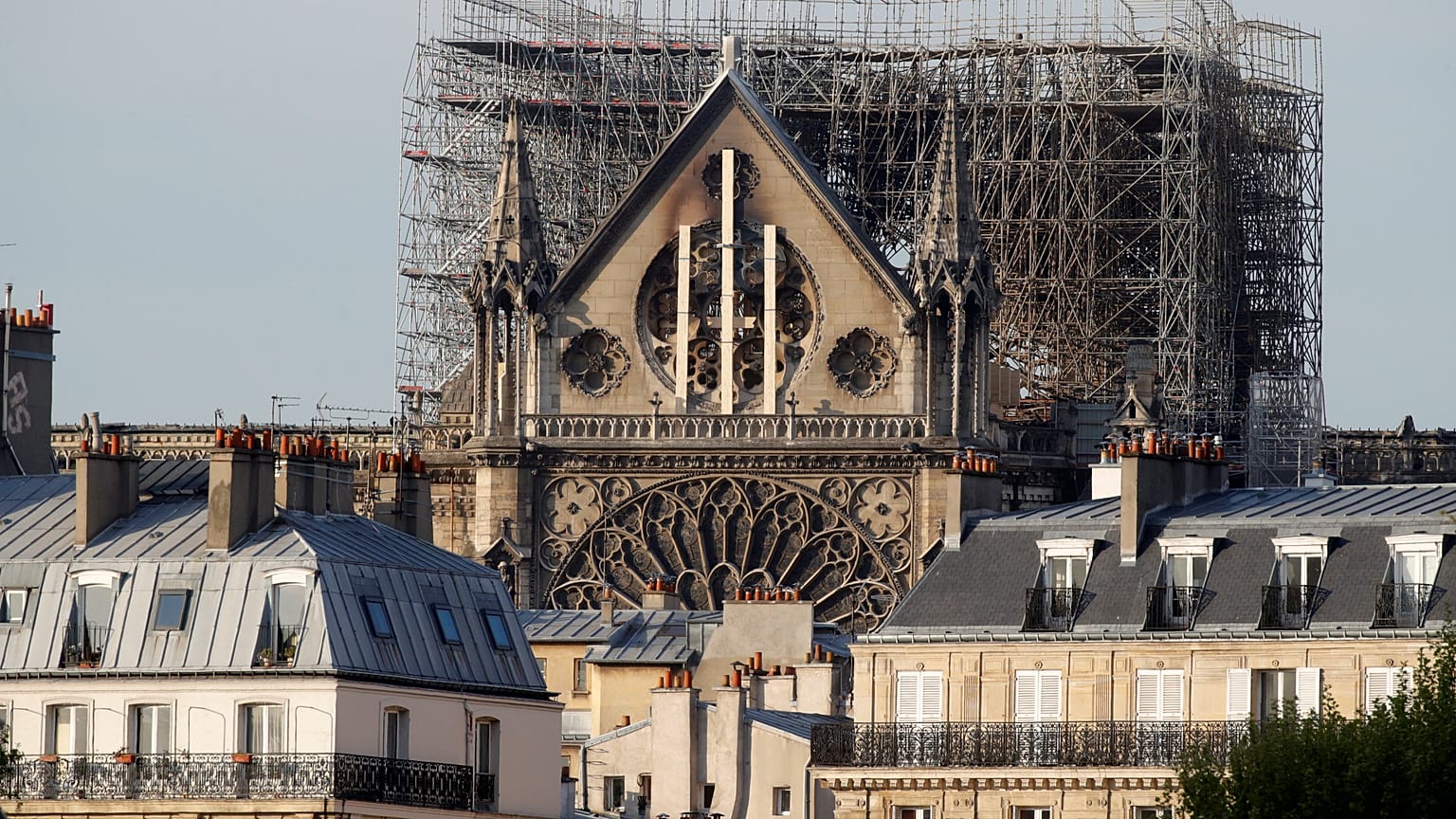 Notre Dame: Mülkü kime ait? Katolik Kilisesi onarım masraflarını neden karşılamıyor?