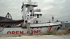 Open Arms può lasciare il porto di Barcellona