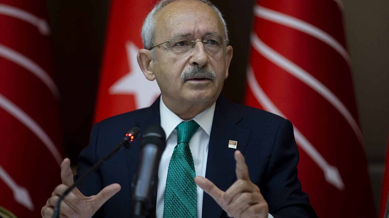 Kılıçdaroğlu'ndan YSK'ye çağrı: KHK'li adayların mazbatalarını verin