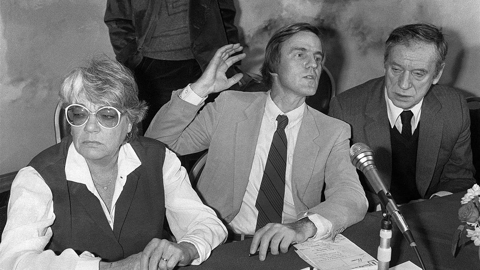 Fransız gizli servisi 40 yıl boyunca Simone Signoret ve Yves Montand’ı dinlemiş