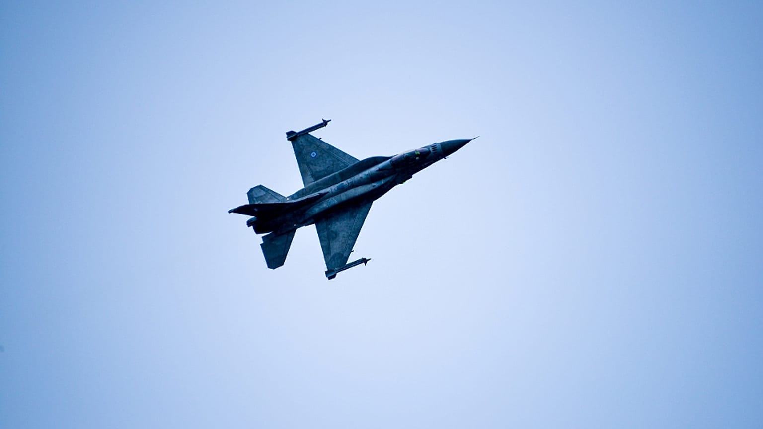 Τουρκικό f-16 παρενόχλησε το ελικόπτερο του Αρχηγού ΓΕΣ