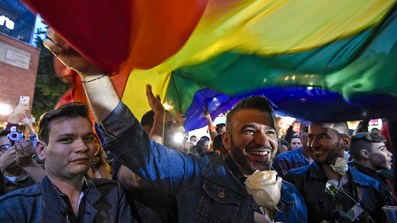 LGBTİ etkinliklere getirilen kısıtlama kaldırıldı