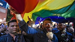 LGBTİ etkinliklere getirilen kısıtlama kaldırıldı