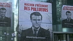 Climate change protesters block access to French multinationals