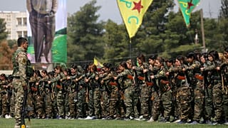 ترکیه دیدار کردهای سوریه با ماکرون را محکوم کرد