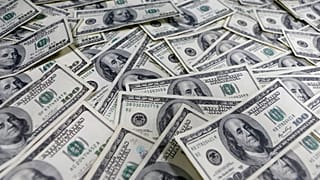Sudan: Devrik lider Ömer El Beşir'e evinde bulunan para dolu bavullara ilişkin soruşturma açıldı 