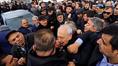 Kemal Kilicdaroglu attacked by a man during a funeral ceremony near Ankara