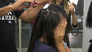 Venezuela: donne vendono i propri capelli per necessità