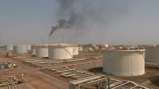Críticas ao fim da derrogação ao comércio de petróleo iraniano