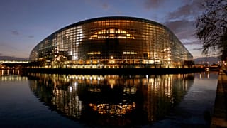 The Brief from Brussels: Europawahl, EZB zu Handelskonflikten, Weber