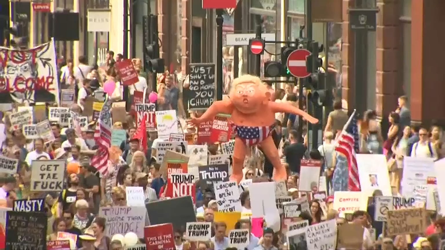 A giugno Trump atteso in UK e Francia 