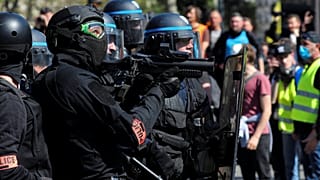 Gilets jaunes : les journalistes victimes de violences policières