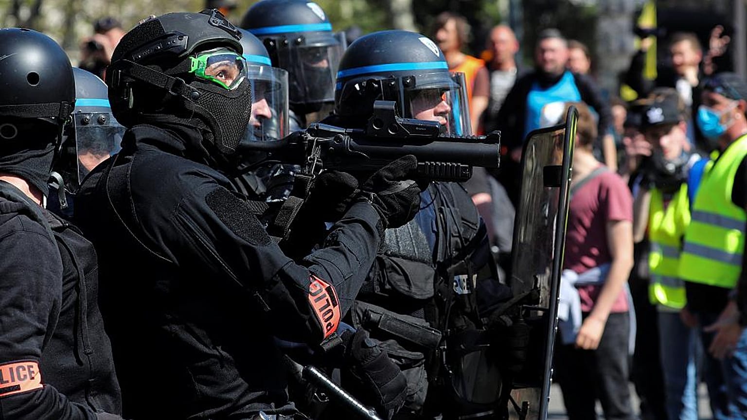 ‘Chalecos amarillos’: La detención de dos periodistas reabre el debate sobre la violencia policial