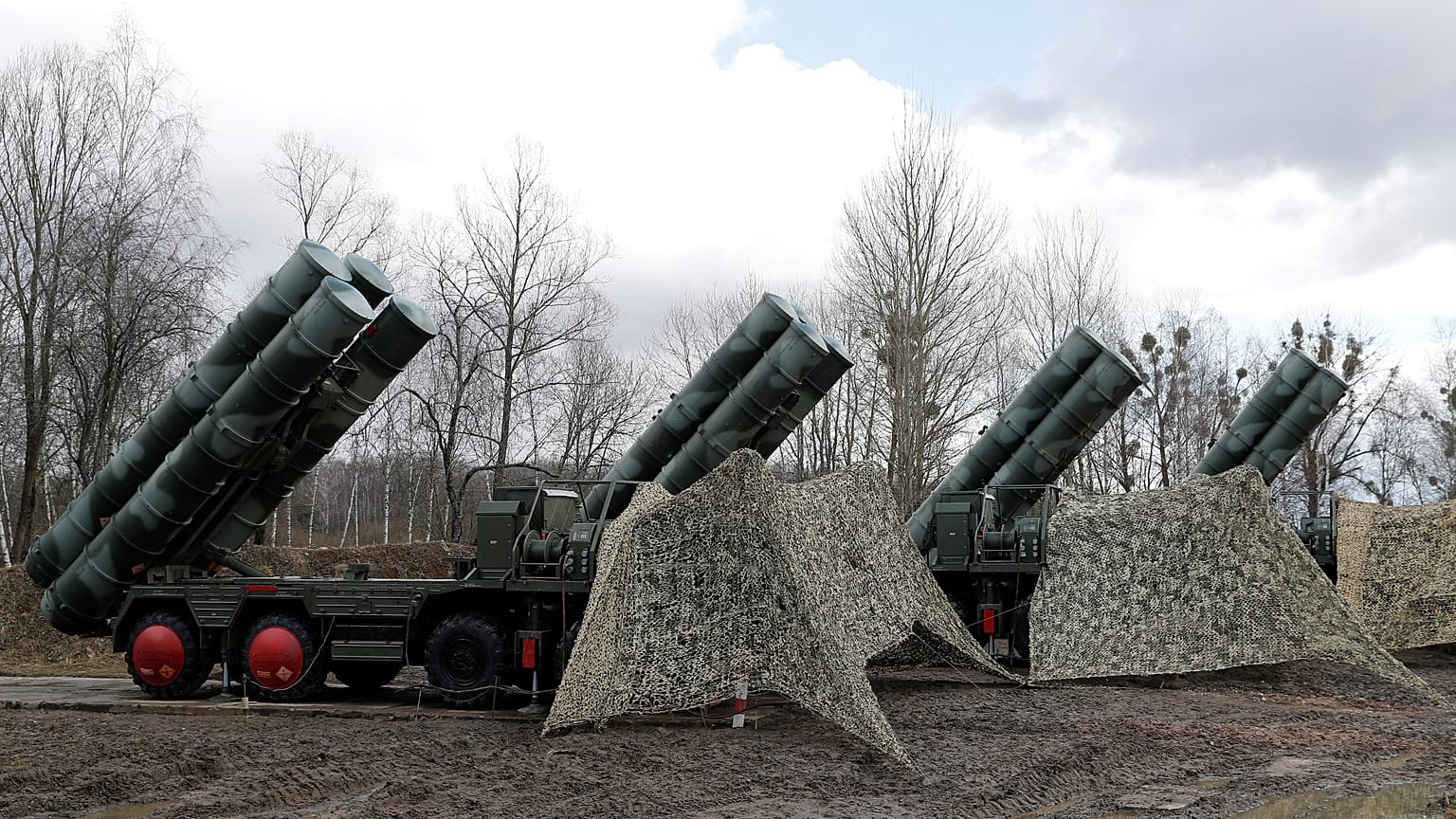 Interfax haber ajansı: S-400'ler temmuzda Türkiye'de