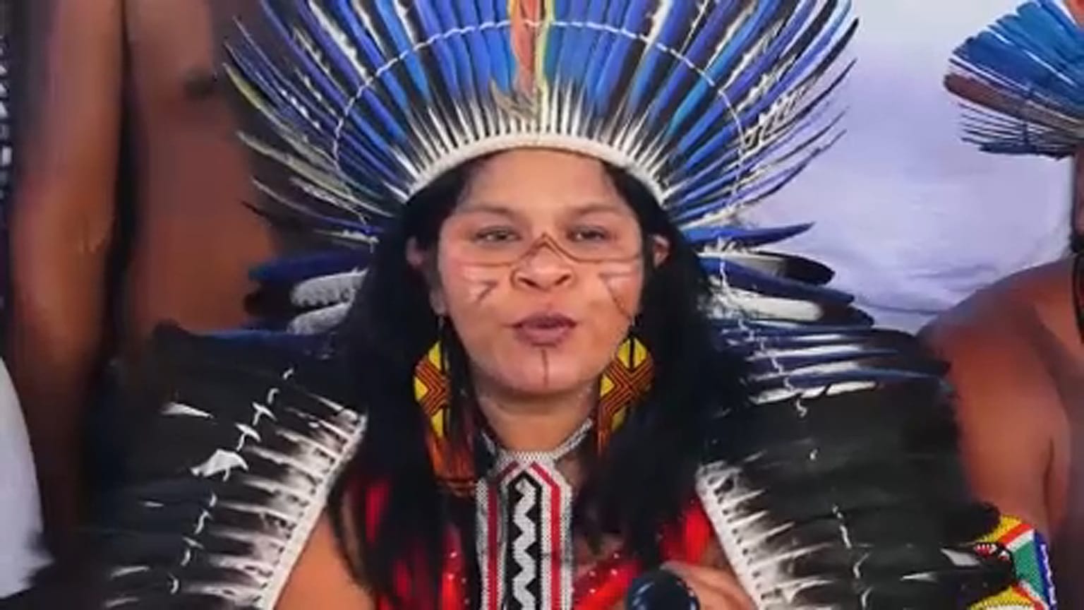 Acampada de indígenas en Brasilia para protestar contra Bolsonaro