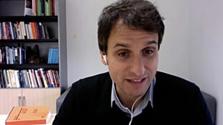 El politólogo Lluís Orriols, en una entrevista con Euronews vía Skype