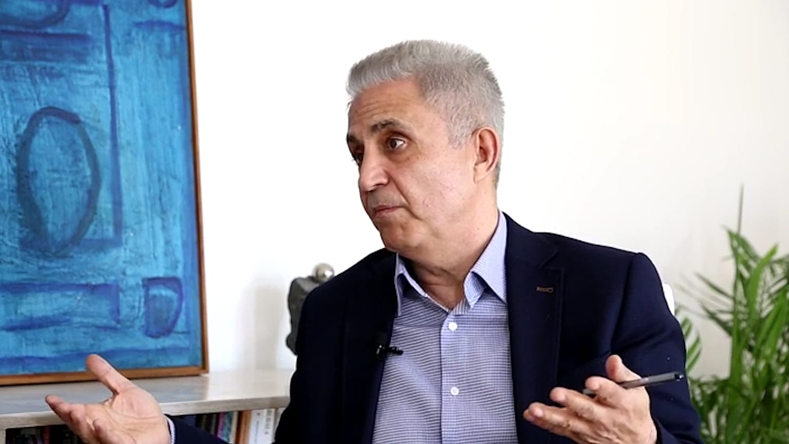 Hapis cezaları onanan Cumhuriyet Gazetesi çalışanları cezaevine girdi 